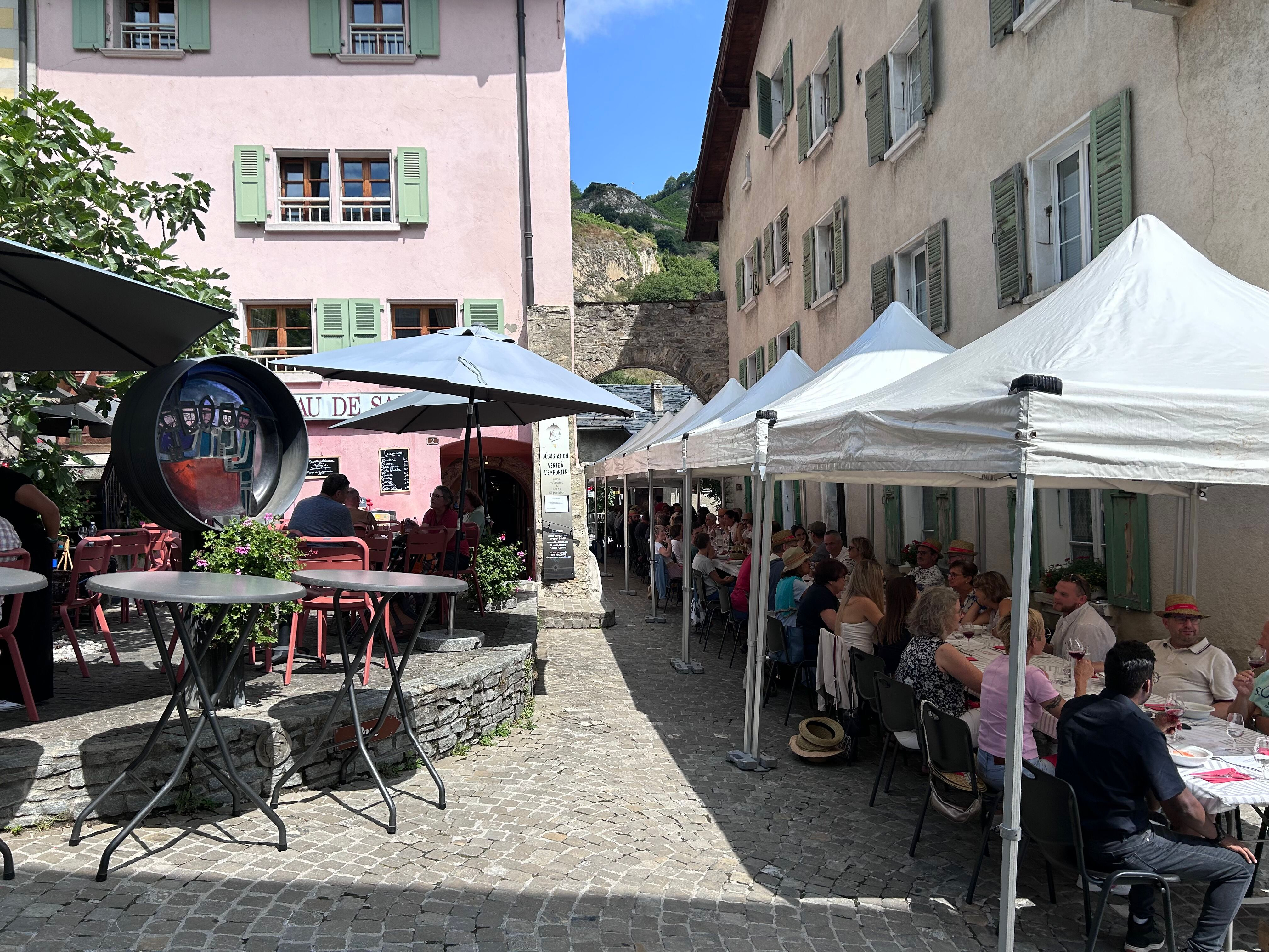 Caveau de Saillon.HEIC