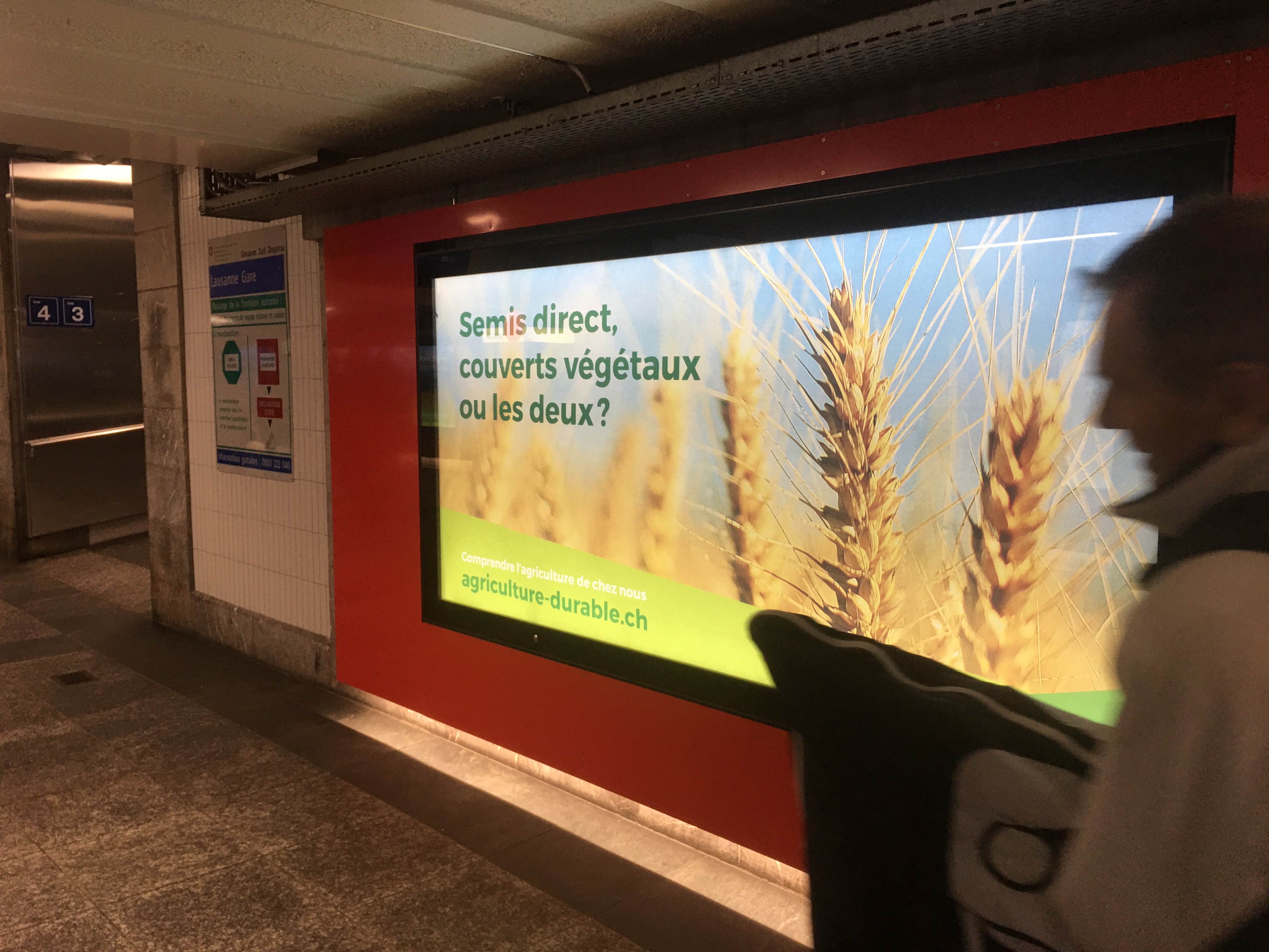 Copyright Prométerre - Affiche en gare de Lausanne