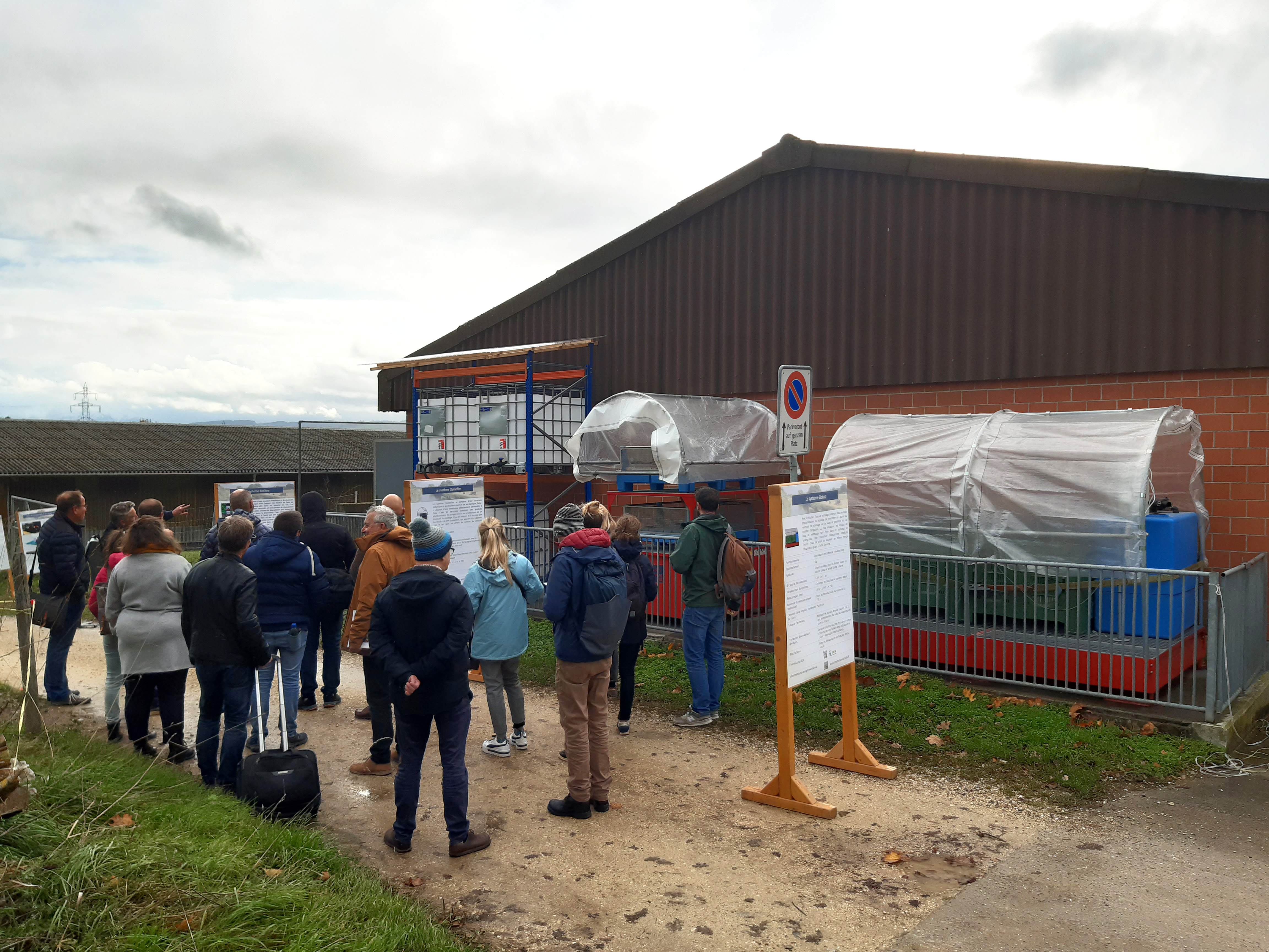 Exemples de systèmes de traitement (de g. à dr.) : Système Biofilter, système Osmofilm et système Biobac. Copyright AGRIDEA 