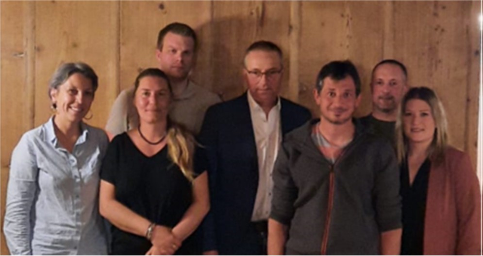 Membres du comité de gauche à droite : Béatrice Manceau, Cathy Trachsel, Guillaume de Tribolet, Claude-Eric Robert, Christophe Perrin, Laurent Jeanneret et Armelle Von Allmen