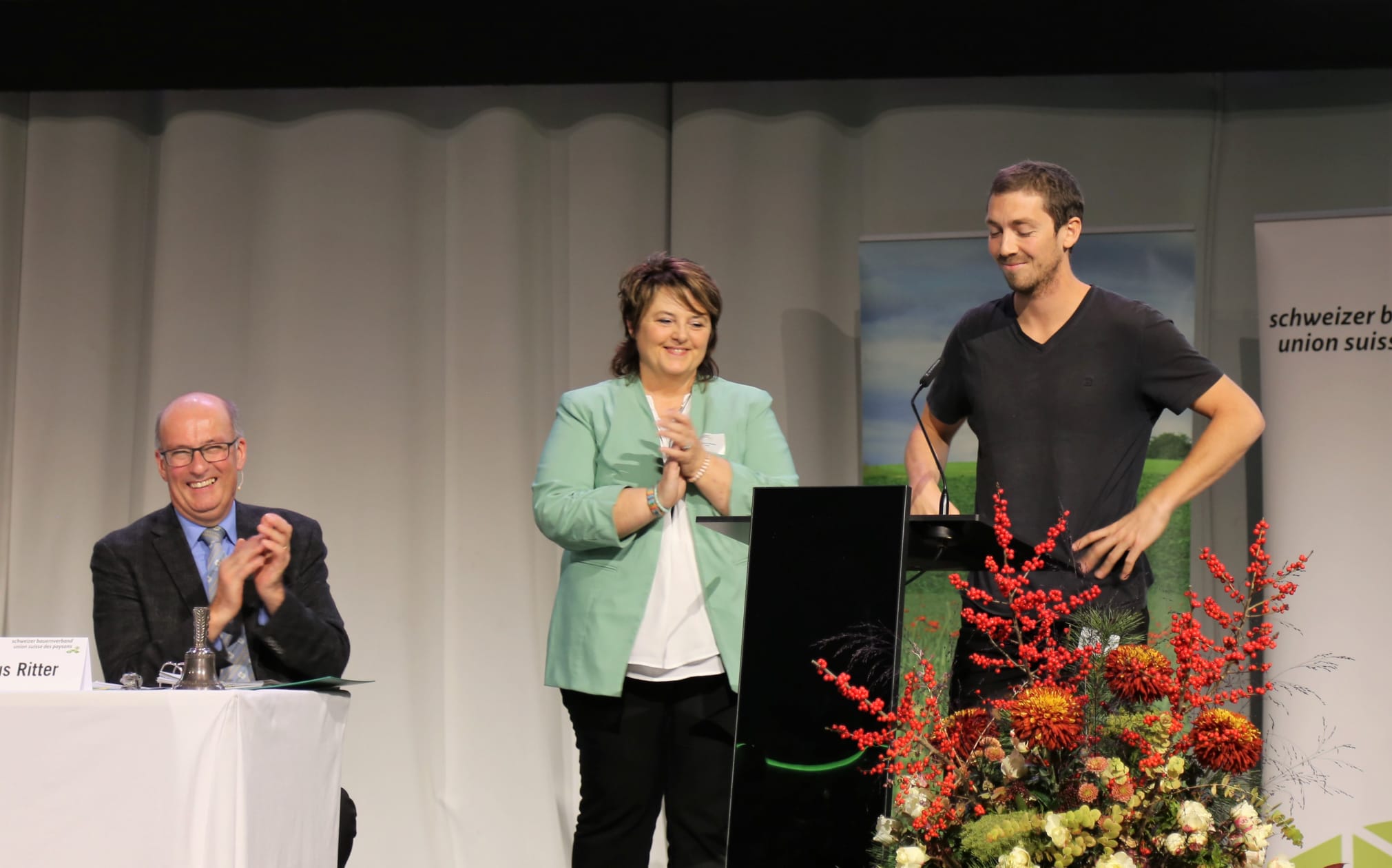 Remise du Prix Média USP pour la Suisse romande: Markus Ritter, Fabienne Bruttin, Boris Busslinger (de g.à dr) 